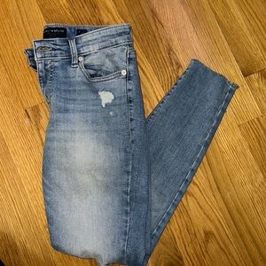 Lucky brand low rise Ava skinny Jean